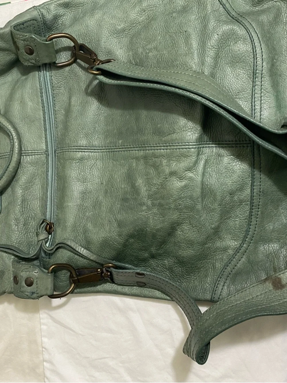 Maurizio Taiuti Sage Green Leather Crossbody Tote - Picture 2 of 15